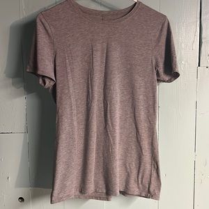 Lululemon grey tee